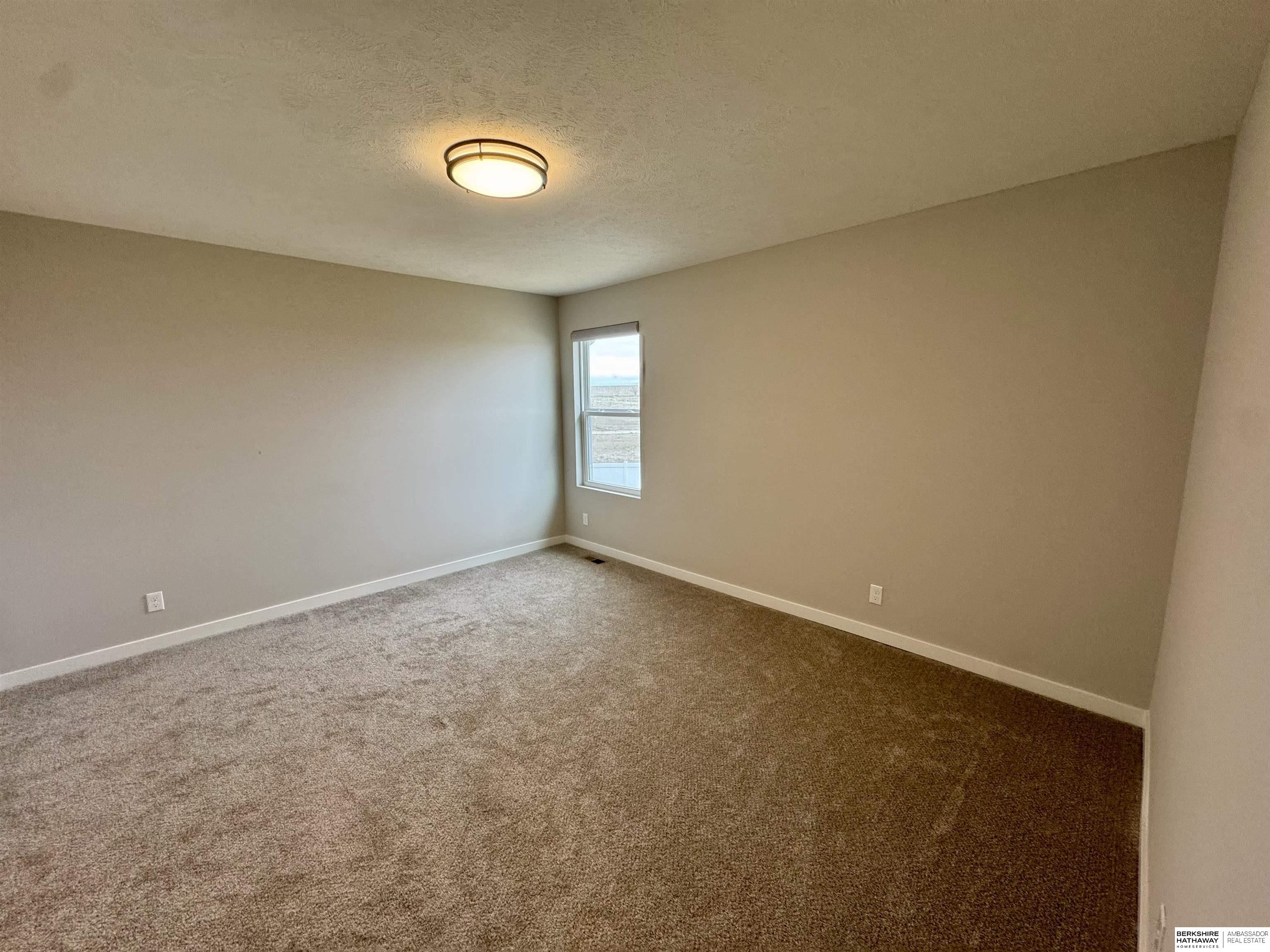 Omaha, Nebraska 68136, United States, 4 Bedrooms Bedrooms, ,2 BathroomsBathrooms,Residential,Active,107755