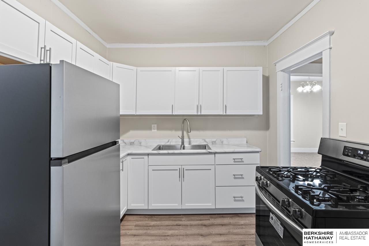 Omaha, Nebraska 68110, United States, 4 Bedrooms Bedrooms, ,1 BathroomBathrooms,Residential,Active,251335