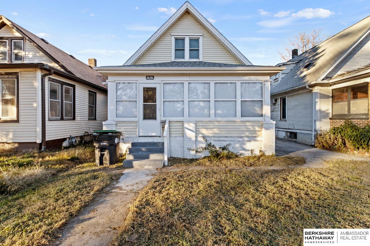 Omaha, Nebraska 68110, United States, 4 Bedrooms Bedrooms, ,1 BathroomBathrooms,Residential,Active,251335