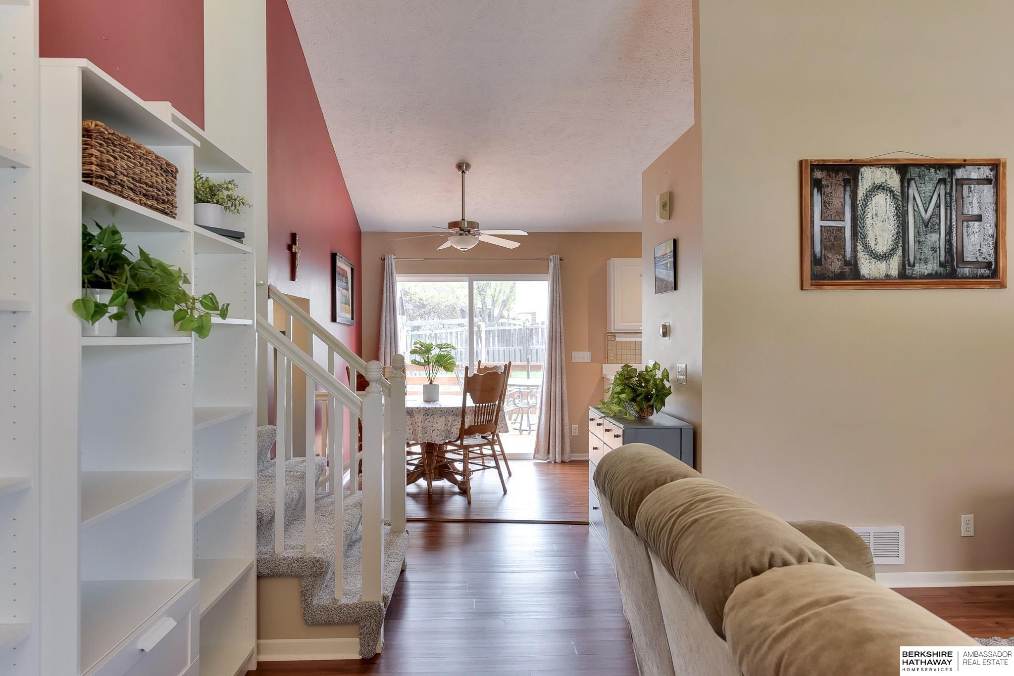 Omaha, Nebraska 68136, United States, 3 Bedrooms Bedrooms, ,2 BathroomsBathrooms,Residential,Pending,119008