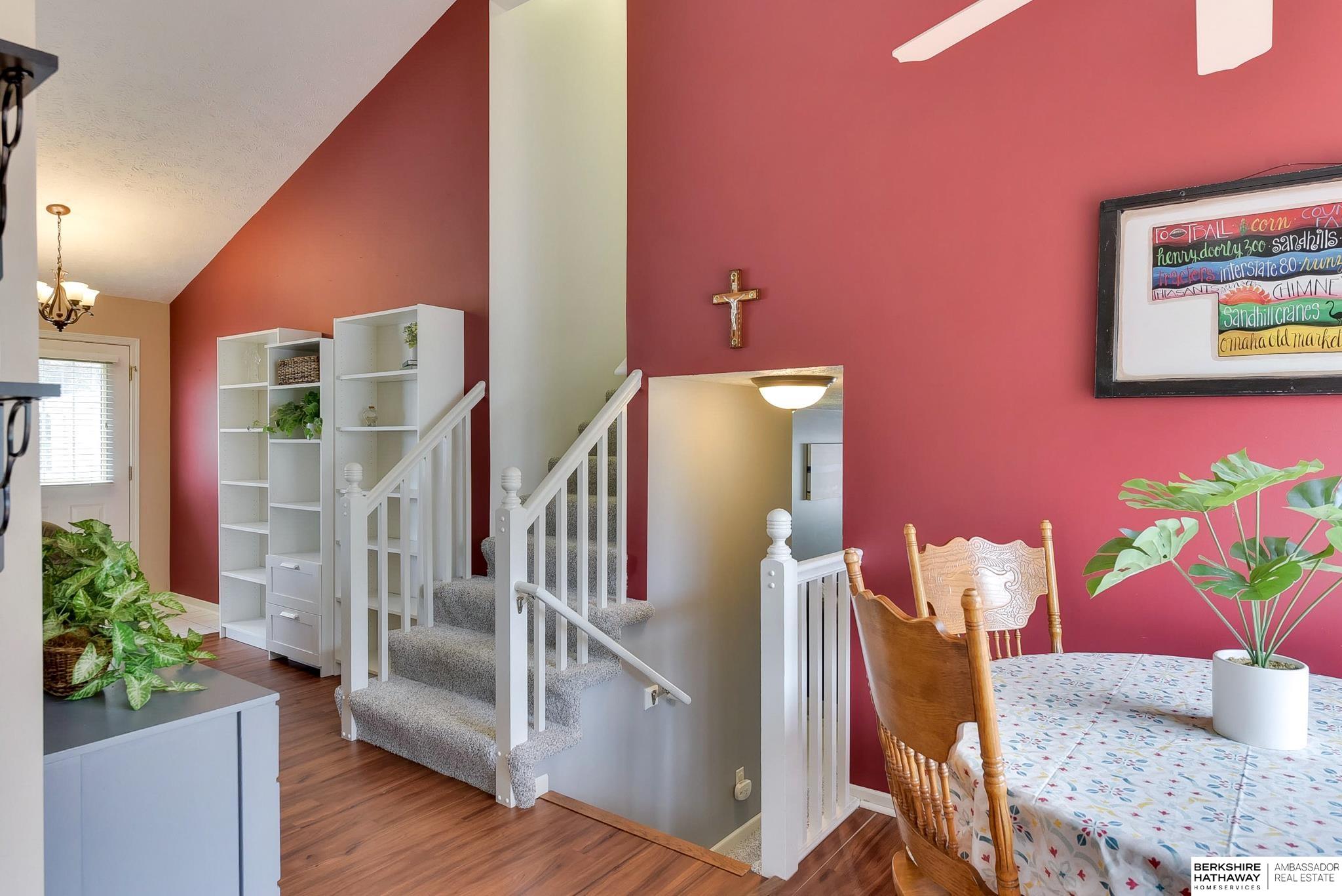 Omaha, Nebraska 68136, United States, 3 Bedrooms Bedrooms, ,2 BathroomsBathrooms,Residential,Pending,119008