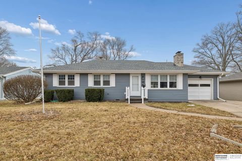 Photo of 7271 Hascall Street, Omaha, NE 68124 (MLS # 22605786)