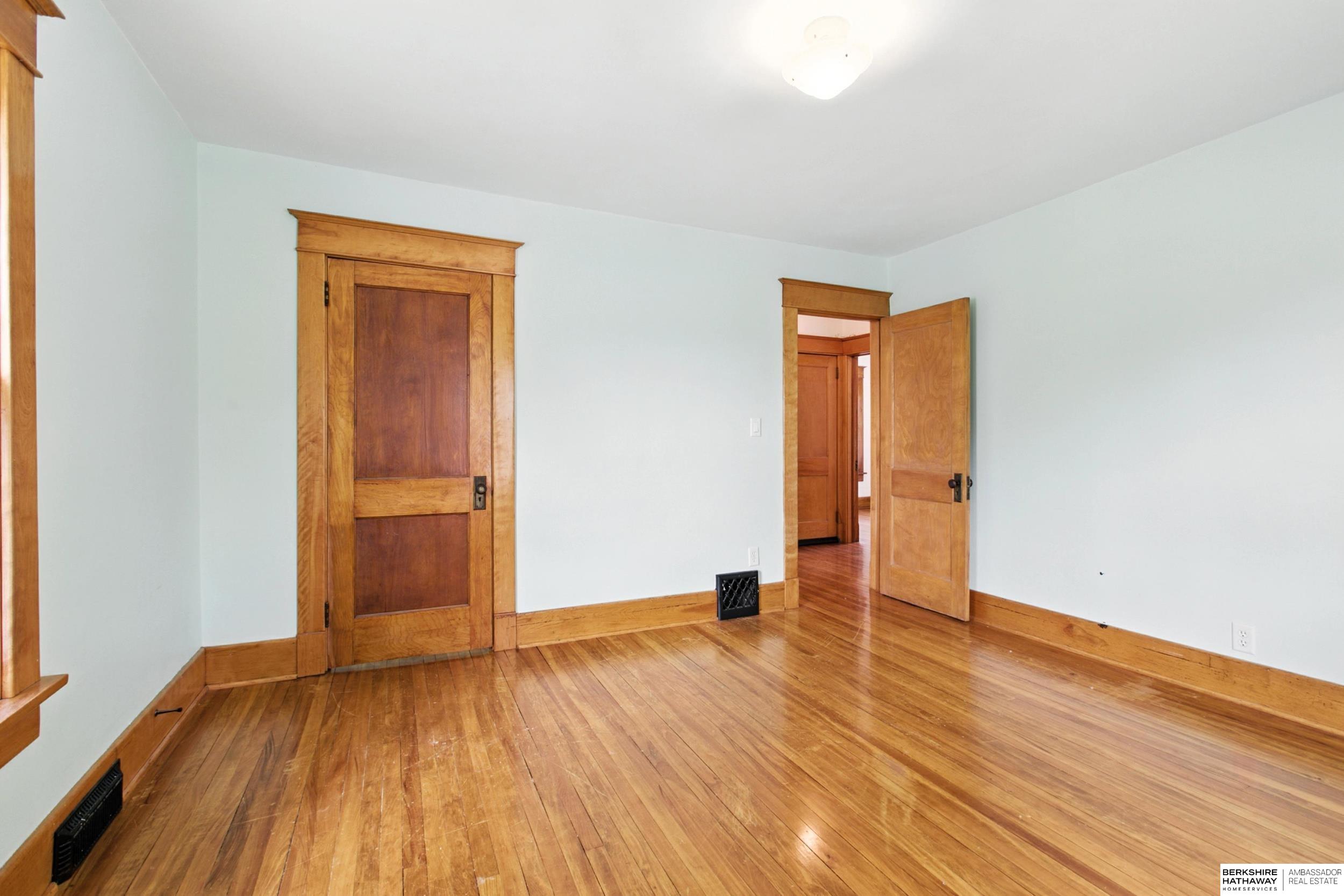 Lincoln, Nebraska 68502, United States, 3 Bedrooms Bedrooms, ,2 BathroomsBathrooms,Residential,Active,217034