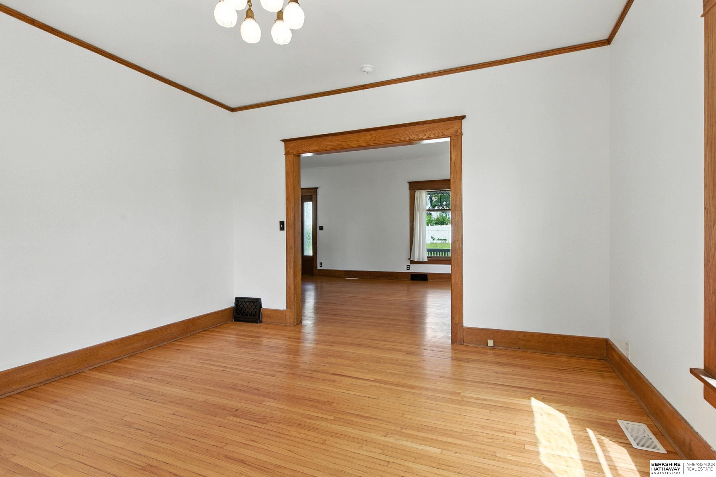 Lincoln, Nebraska 68502, United States, 3 Bedrooms Bedrooms, ,2 BathroomsBathrooms,Residential,Active,217034