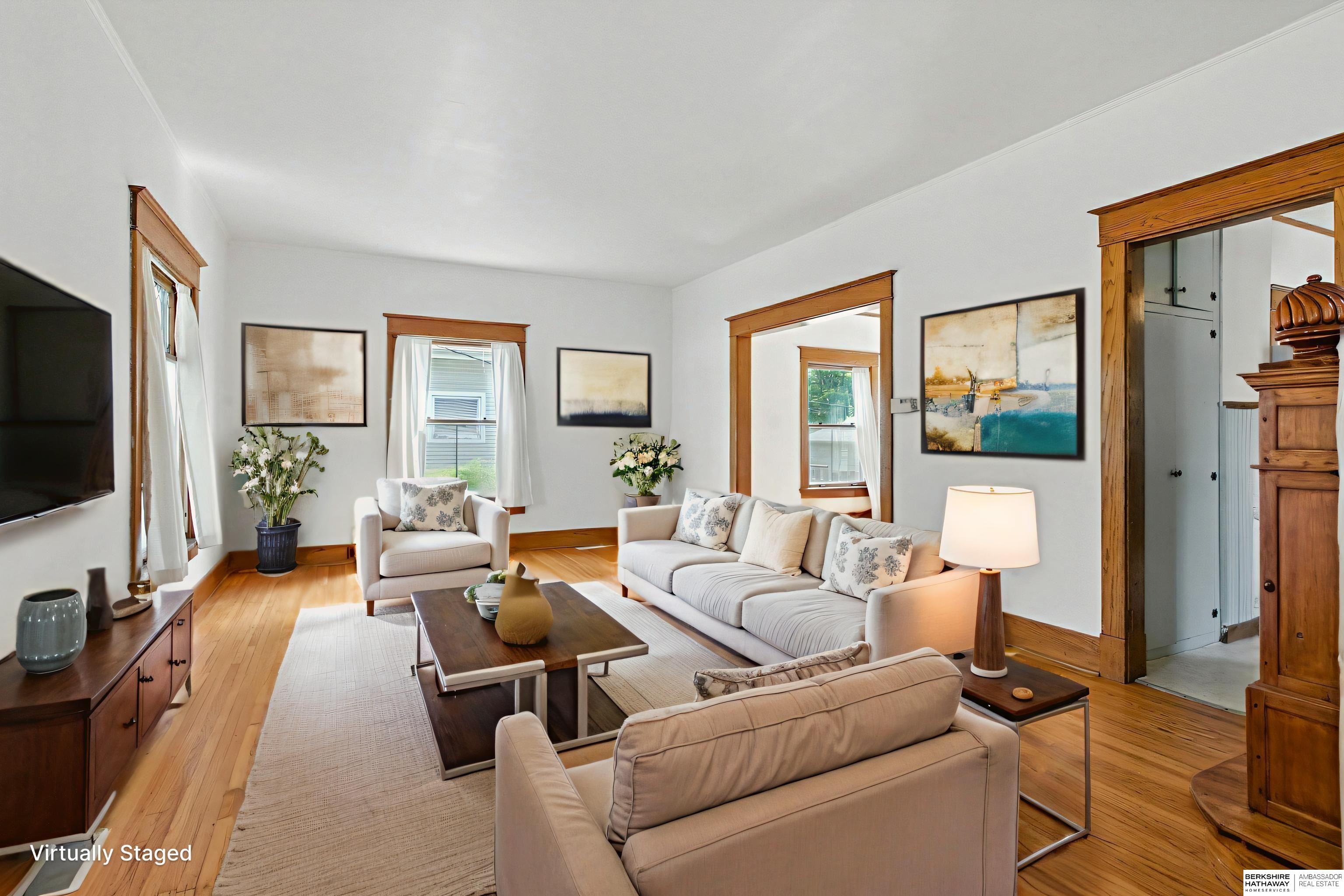 Lincoln, Nebraska 68502, United States, 3 Bedrooms Bedrooms, ,2 BathroomsBathrooms,Residential,Active,217034