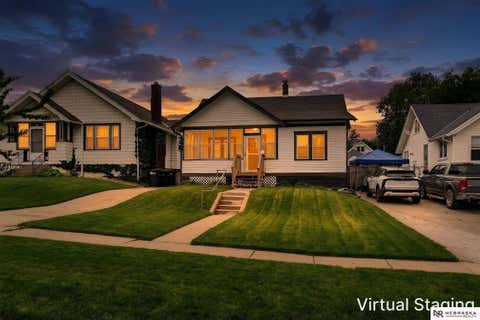 Photo of 2950 fontenelle Boulevard, Omaha, NE 68104 (MLS # 22615562)