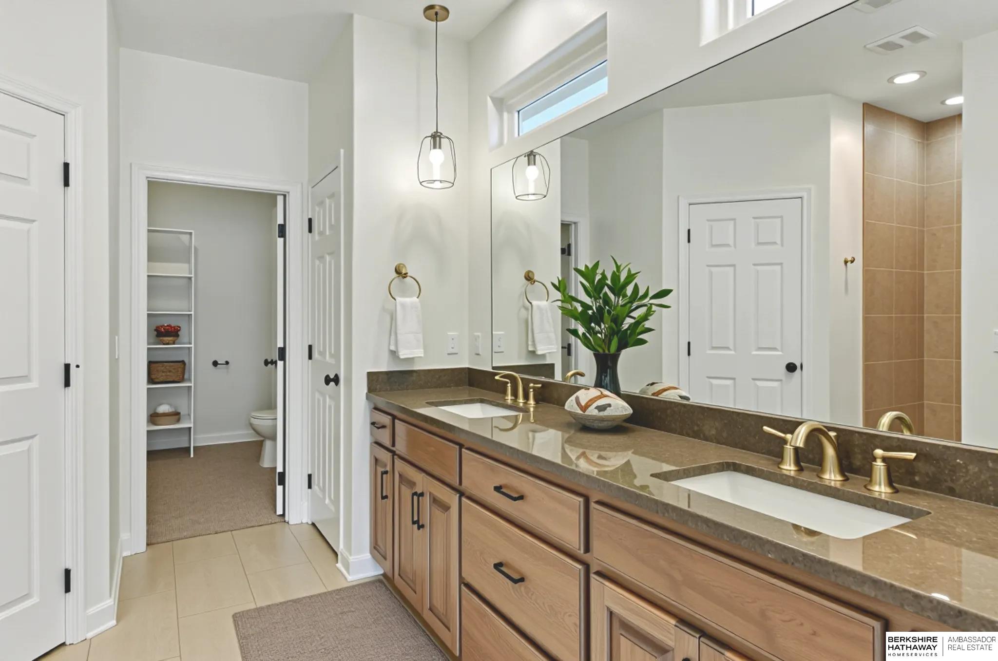 Omaha, Nebraska 68135, United States, 4 Bedrooms Bedrooms, ,3 BathroomsBathrooms,Residential,Pending,202607