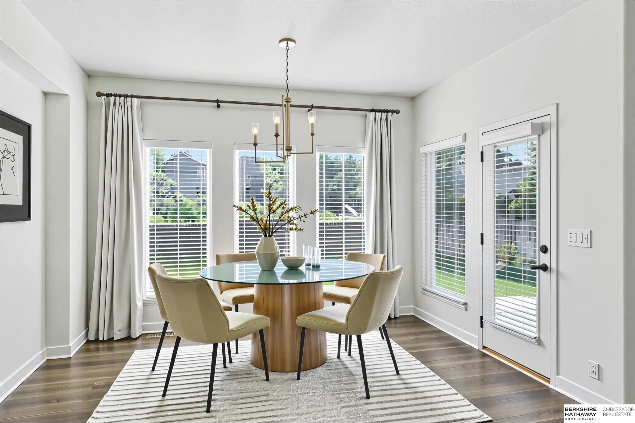 Omaha, Nebraska 68135, United States, 4 Bedrooms Bedrooms, ,3 BathroomsBathrooms,Residential,Pending,202607