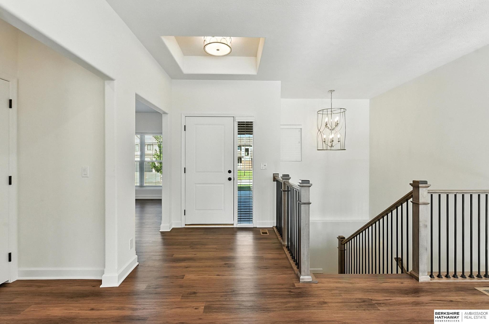 Omaha, Nebraska 68135, United States, 4 Bedrooms Bedrooms, ,3 BathroomsBathrooms,Residential,Pending,202607