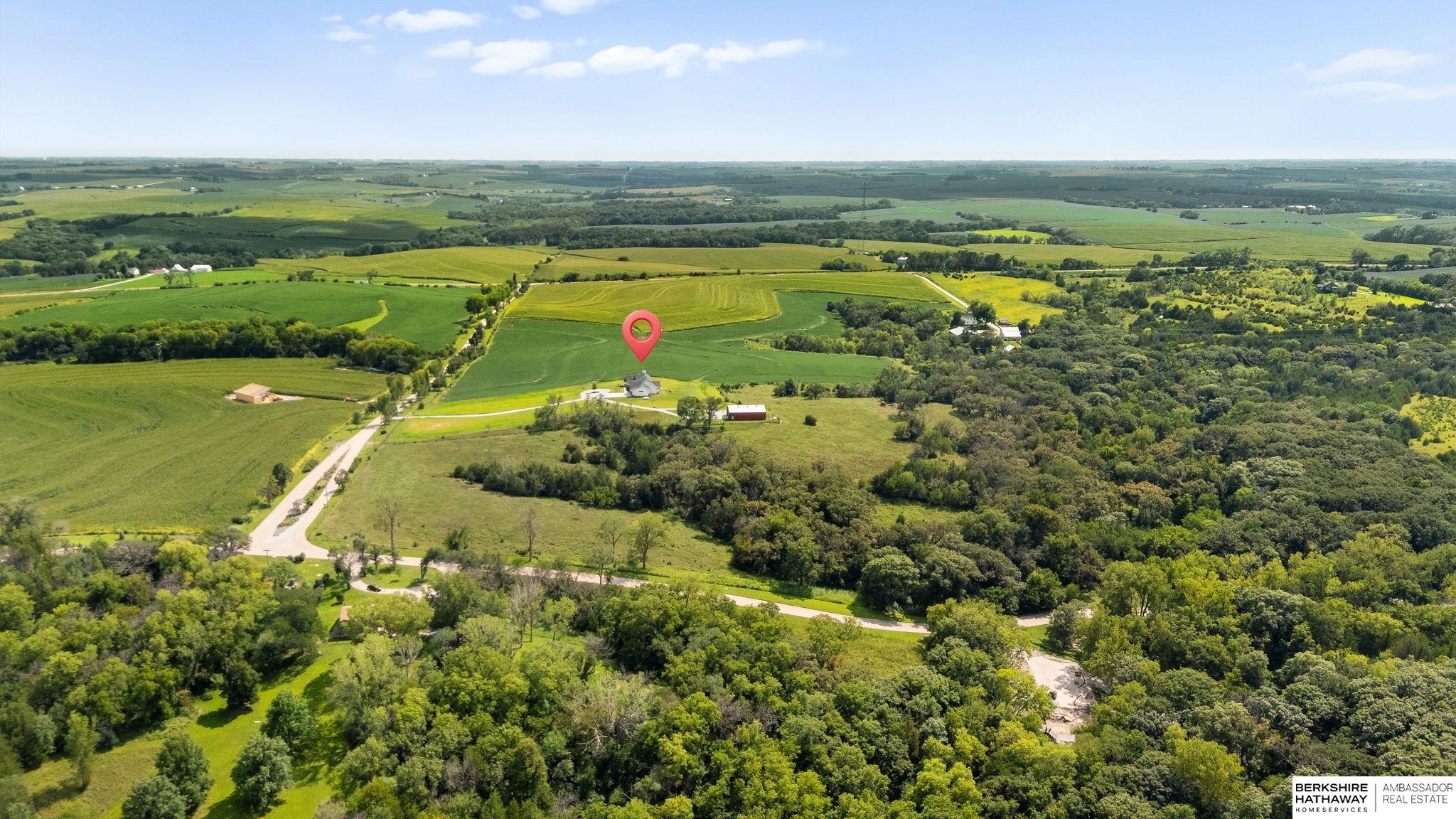 Louisville, Nebraska 68037, United States, 5 Bedrooms Bedrooms, ,3 BathroomsBathrooms,Residential,Active,197056