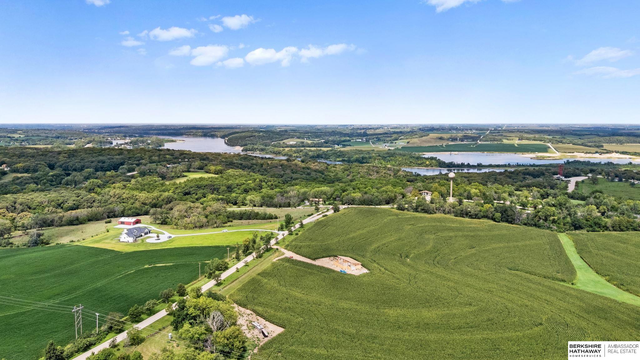 Louisville, Nebraska 68037, United States, 5 Bedrooms Bedrooms, ,3 BathroomsBathrooms,Residential,Active,197056
