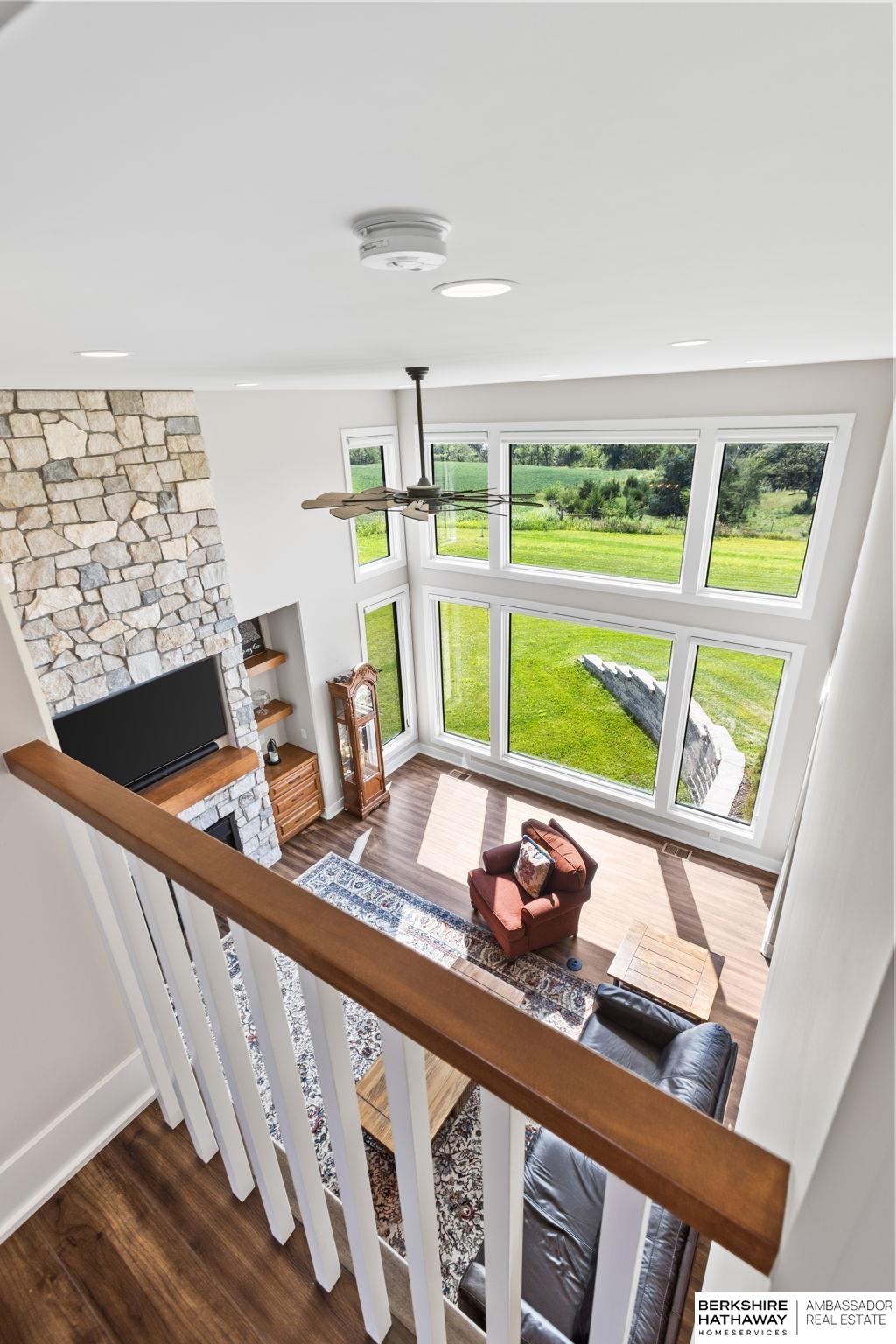 Louisville, Nebraska 68037, United States, 5 Bedrooms Bedrooms, ,3 BathroomsBathrooms,Residential,Active,197056