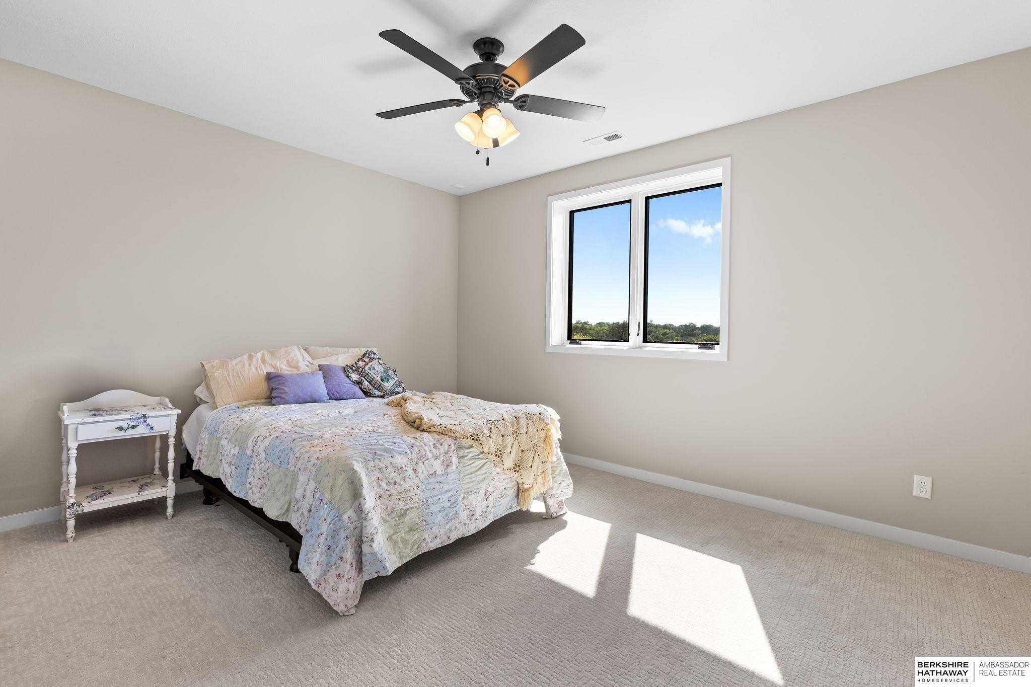 Louisville, Nebraska 68037, United States, 5 Bedrooms Bedrooms, ,3 BathroomsBathrooms,Residential,Active,197056