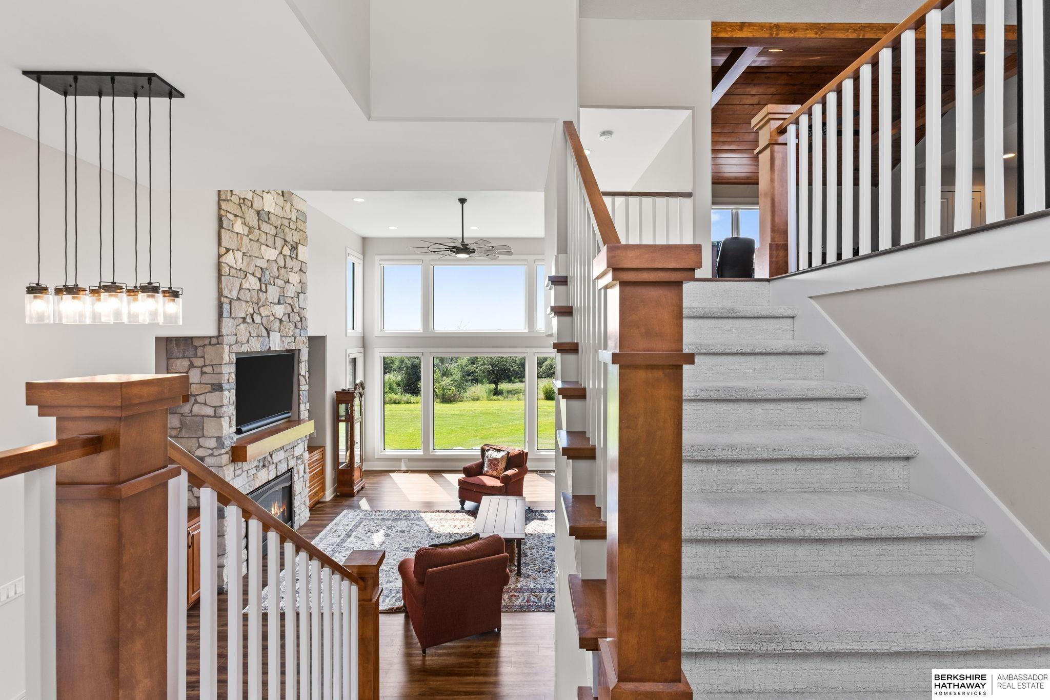 Louisville, Nebraska 68037, United States, 5 Bedrooms Bedrooms, ,3 BathroomsBathrooms,Residential,Active,197056