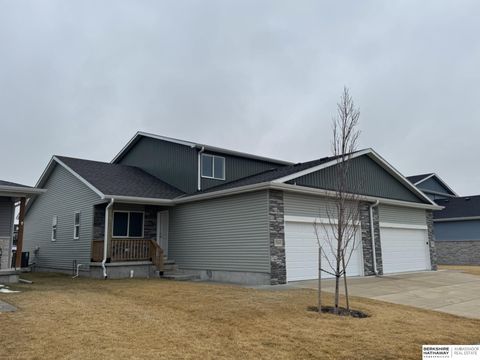 Photo of 3563 Little Bluestem Road, Fremont, NE 68025 (MLS # 22605541)