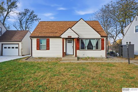 Photo of 2649 N 65th Street, Lincoln, NE 68507 (MLS # 22534500)