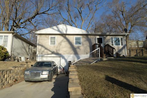 Photo of 5401 N 45th Avenue N, Omaha, NE 68104 (MLS # 22606338)
