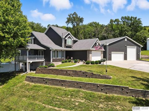 Photo of 106 Sharon Drive, Crescent, IA 51526 (MLS # 22602827)