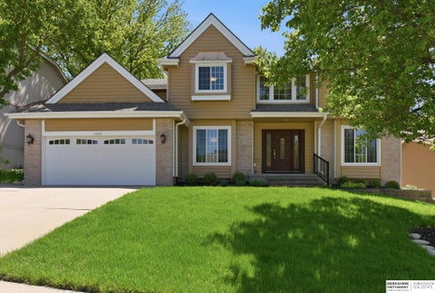 Photo of 16211 Chicago Street, Omaha, NE 68118 (MLS # 22616782)