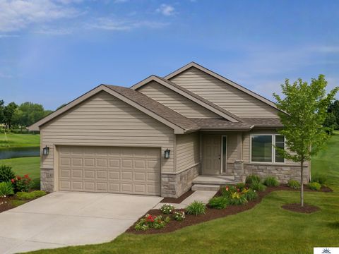 Photo of 3035 Lakeside Drive, Plattsmouth, NE 68048 (MLS # 22602901)
