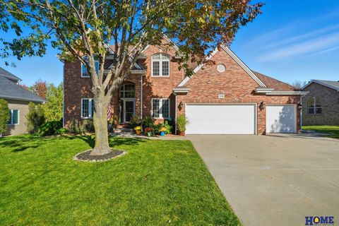 Photo of 7248 Parkridge Circle, Lincoln, NE 68516 (MLS # 22530836) Photo of 7248 Parkridge Circle, Lincoln, NE 68516 (MLS # 22530836)