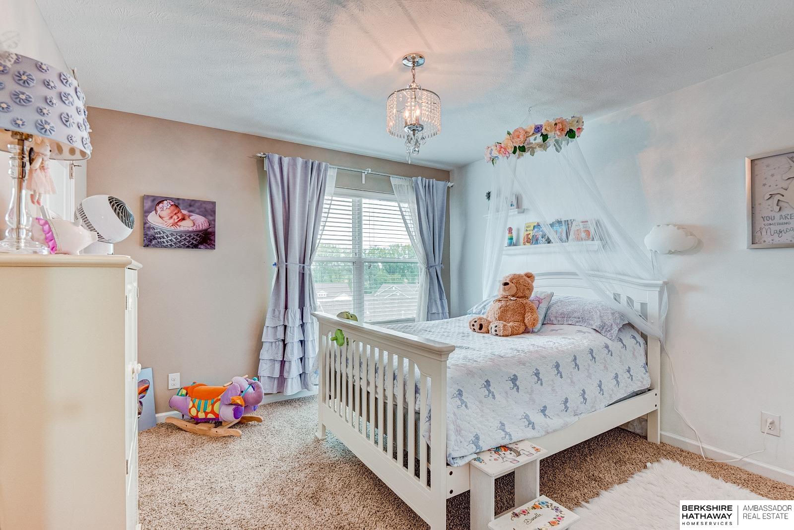 Bennington, Nebraska 68007, United States, 5 Bedrooms Bedrooms, ,4 BathroomsBathrooms,Residential,Active,210642