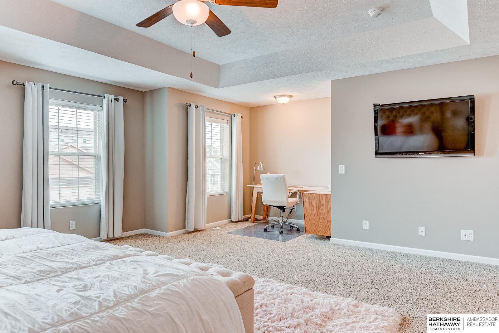 Bennington, Nebraska 68007, United States, 5 Bedrooms Bedrooms, ,4 BathroomsBathrooms,Residential,Active,210642