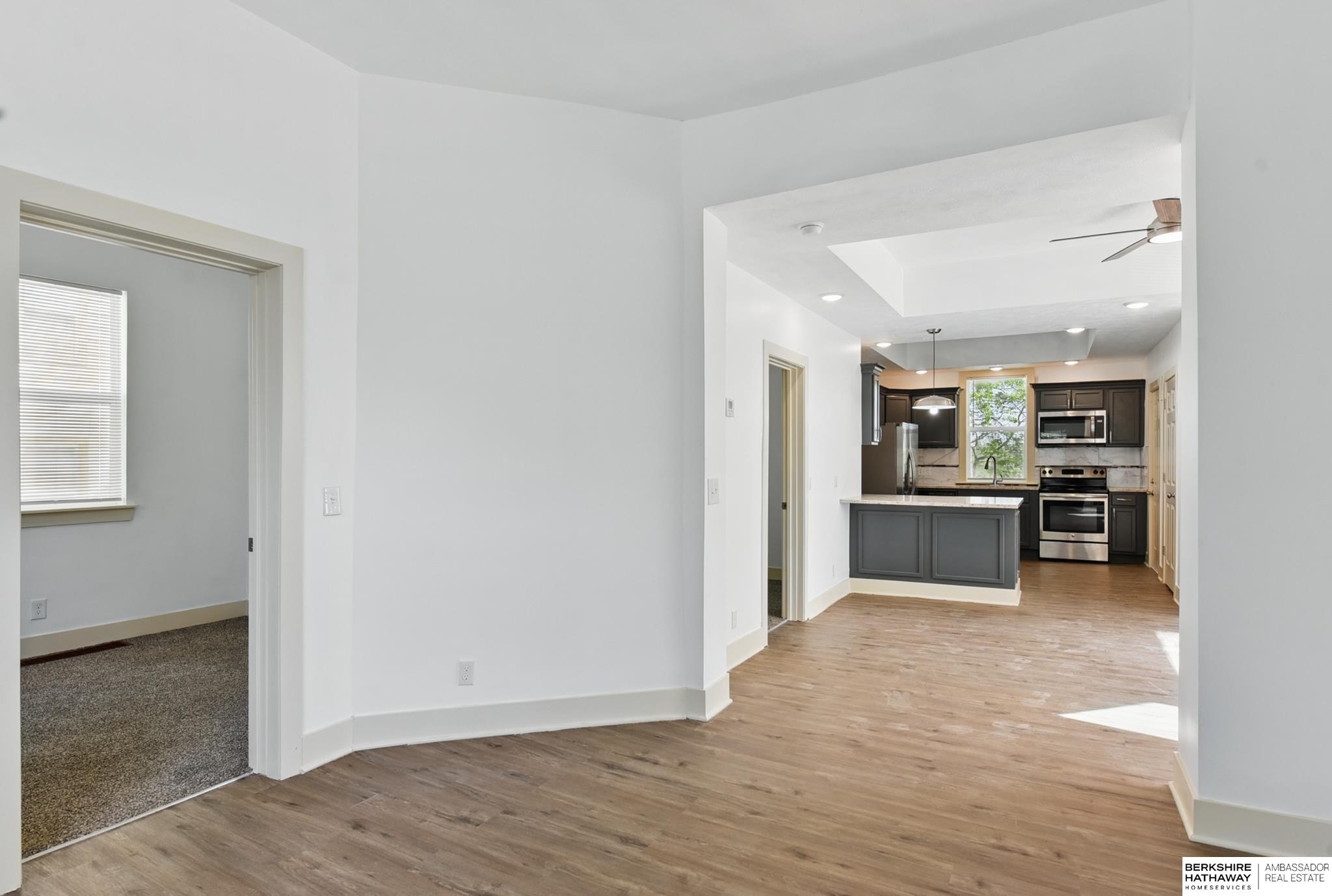 Omaha, Nebraska 68111, United States, 6 Bedrooms Bedrooms, ,3 BathroomsBathrooms,Residential,Active,240651