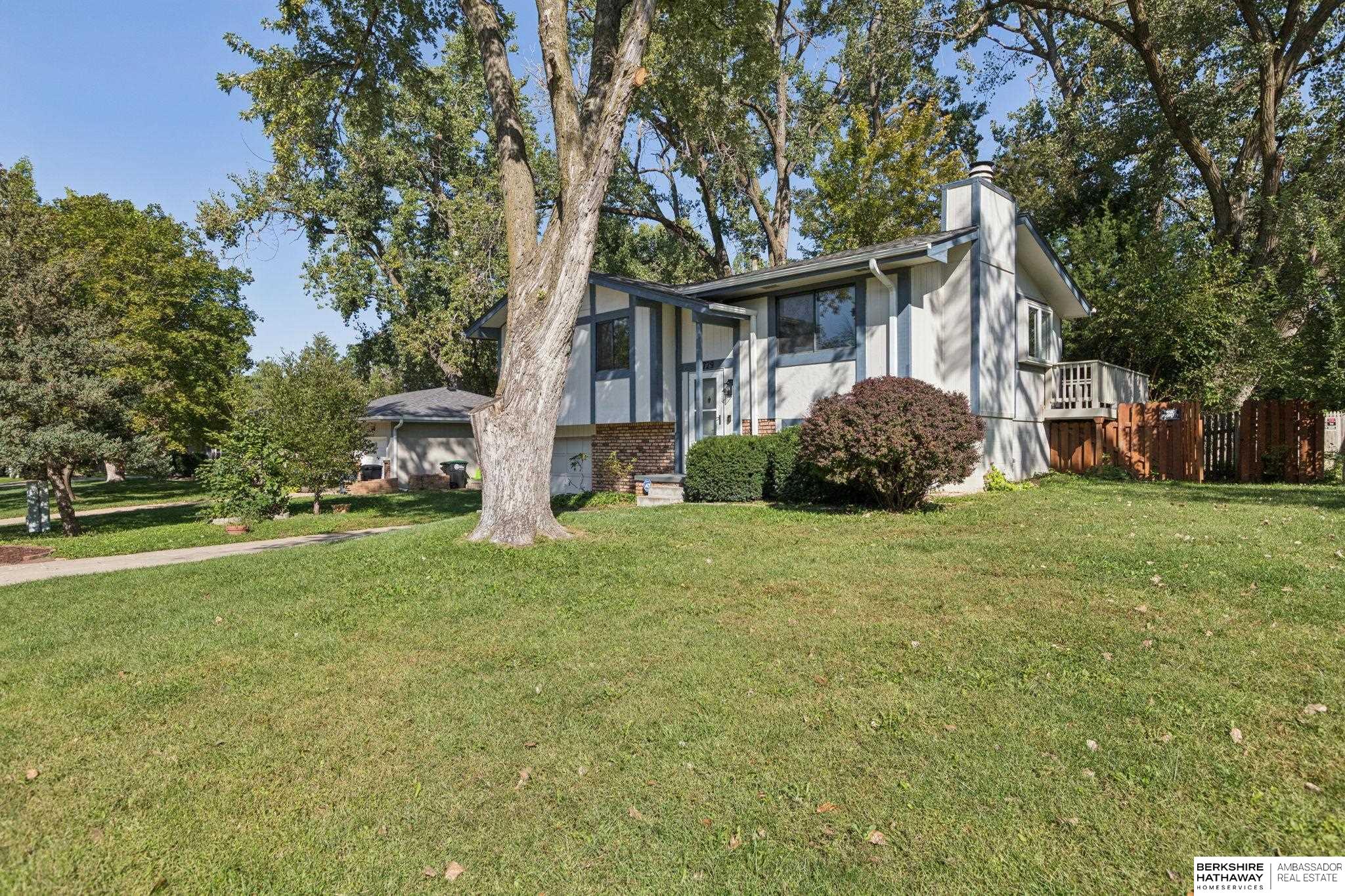 Omaha, Nebraska 68137, United States, 4 Bedrooms Bedrooms, ,2 BathroomsBathrooms,Residential,Active,217269