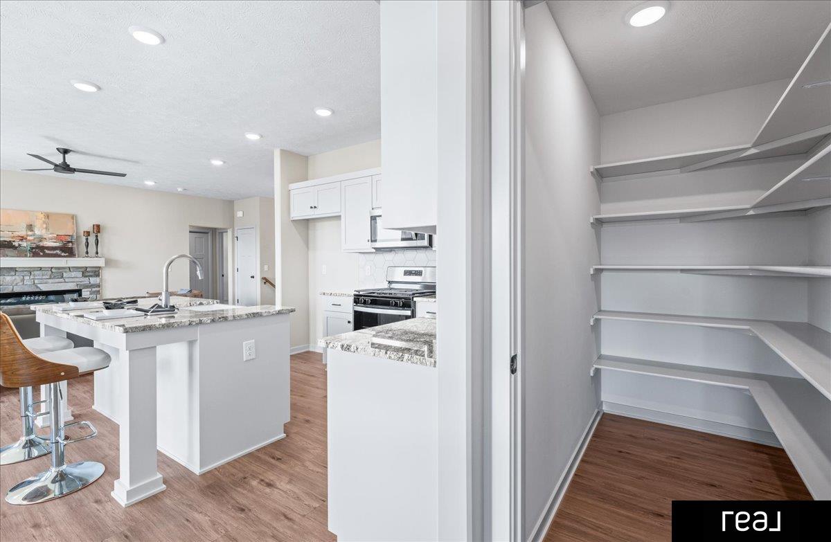 Bellevue, Nebraska 68123, United States, 3 Bedrooms Bedrooms, ,2 BathroomsBathrooms,Residential,Active,104102