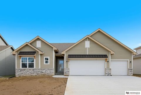 Photo of 4437 S 213th Street, Elkhorn, NE 68022 (MLS # 22601854)