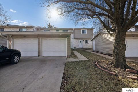 Photo of 2617 Piccadilly Court, Lincoln, NE 68512 (MLS # 22602332)