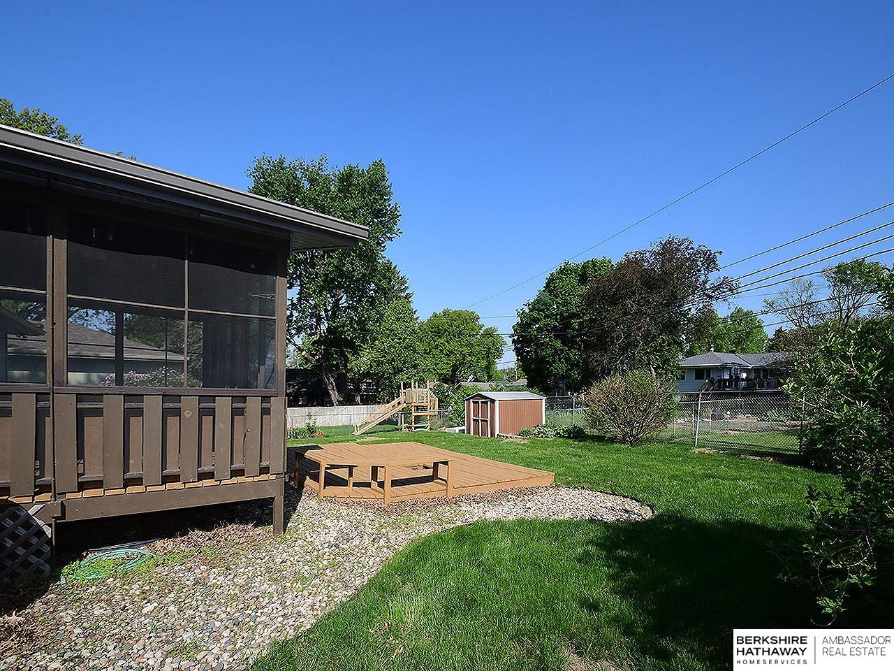 Omaha, Nebraska 68105, United States, 4 Bedrooms Bedrooms, ,2 BathroomsBathrooms,Residential,Active,170421