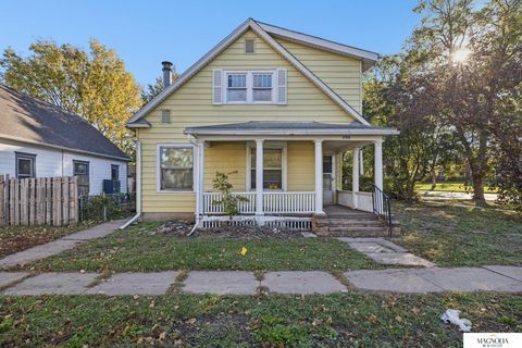 Photo of 200 N 26 Street, Lincoln, NE 68503 (MLS # 22602782)