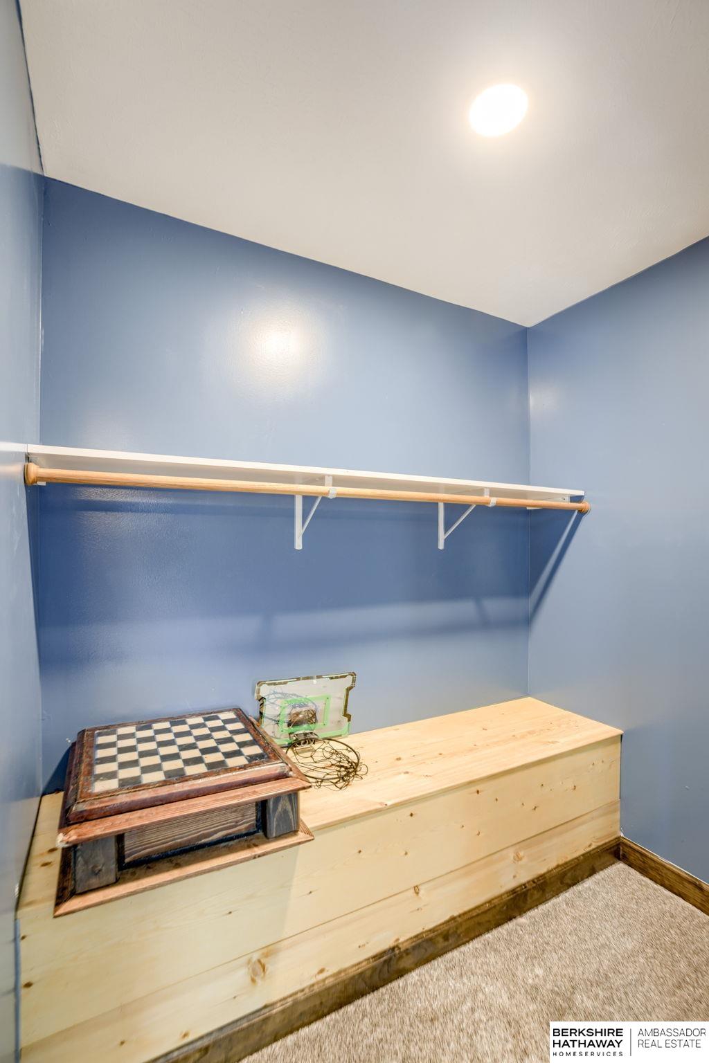 Humboldt, Nebraska 68376, United States, 4 Bedrooms Bedrooms, ,2 BathroomsBathrooms,Residential,Active,172527