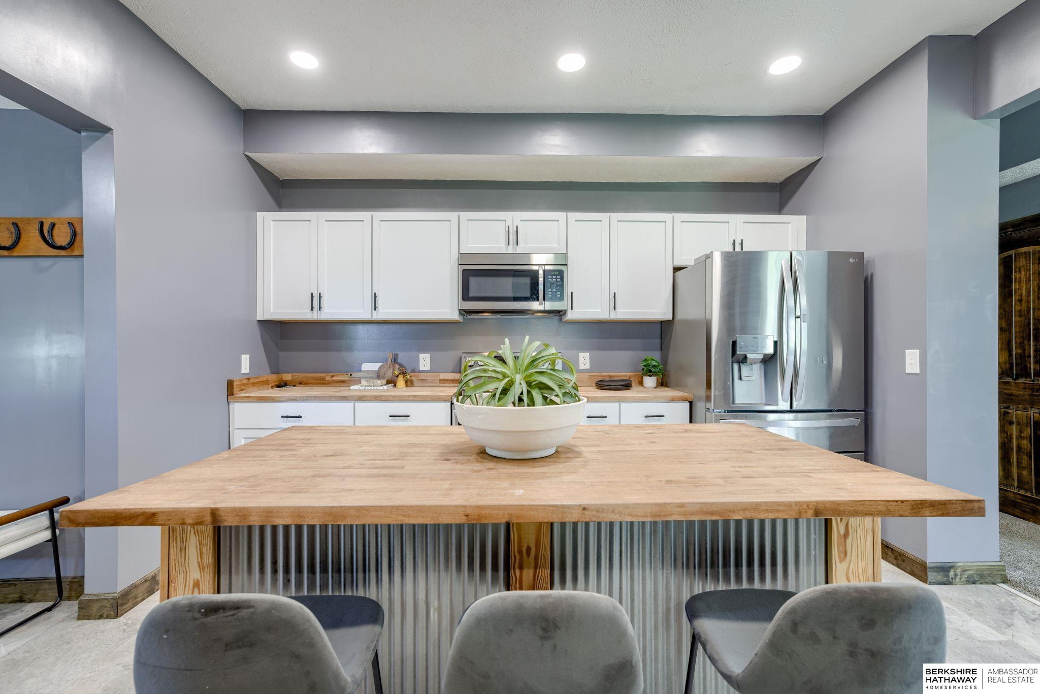 Humboldt, Nebraska 68376, United States, 4 Bedrooms Bedrooms, ,2 BathroomsBathrooms,Residential,Active,172527