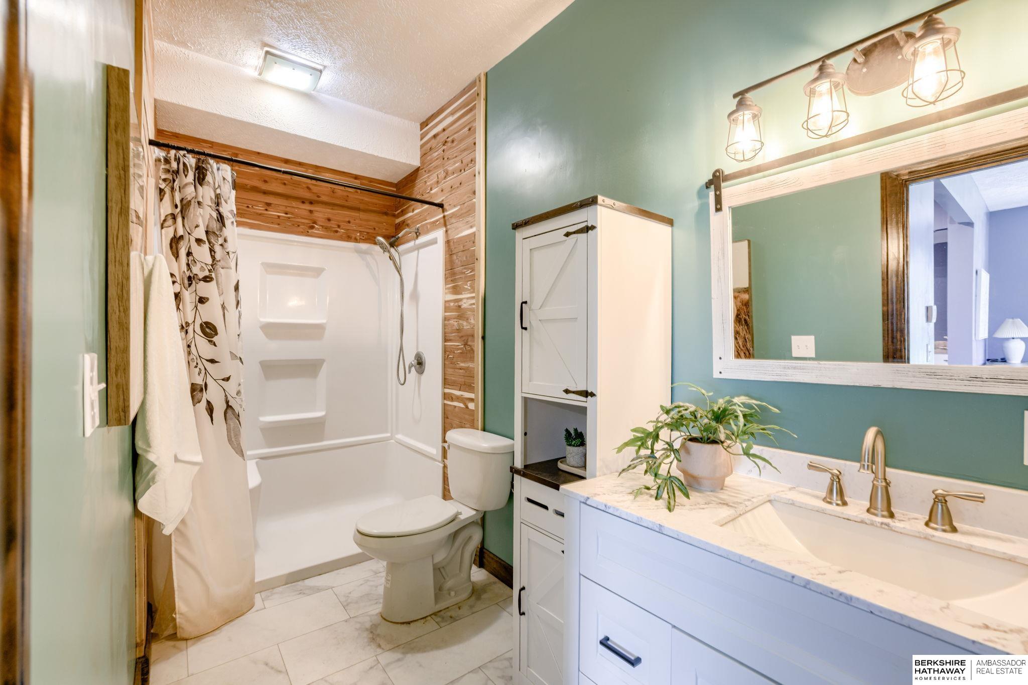 Humboldt, Nebraska 68376, United States, 4 Bedrooms Bedrooms, ,2 BathroomsBathrooms,Residential,Active,172527