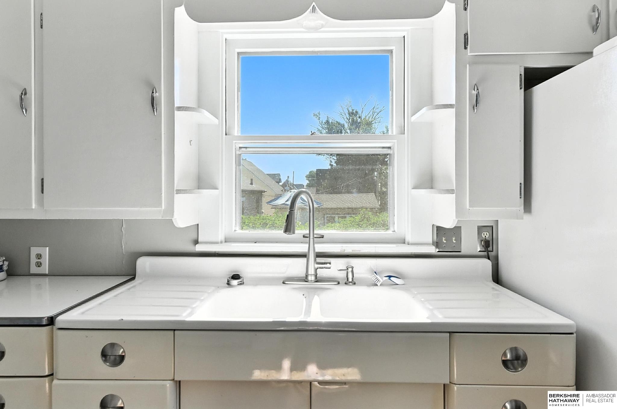 Blair, Nebraska 68008, United States, 2 Bedrooms Bedrooms, ,2 BathroomsBathrooms,Residential,Active,163687