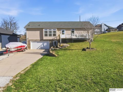 Photo of 1802 Dunbar Drive, Plattsmouth, NE 68048 (MLS # 22608548)