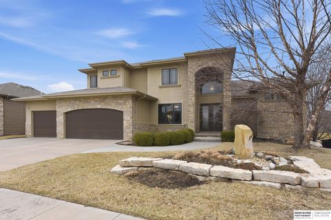 Photo of 1206 S 199th Street, Omaha, NE 68130 (MLS # 22605964)