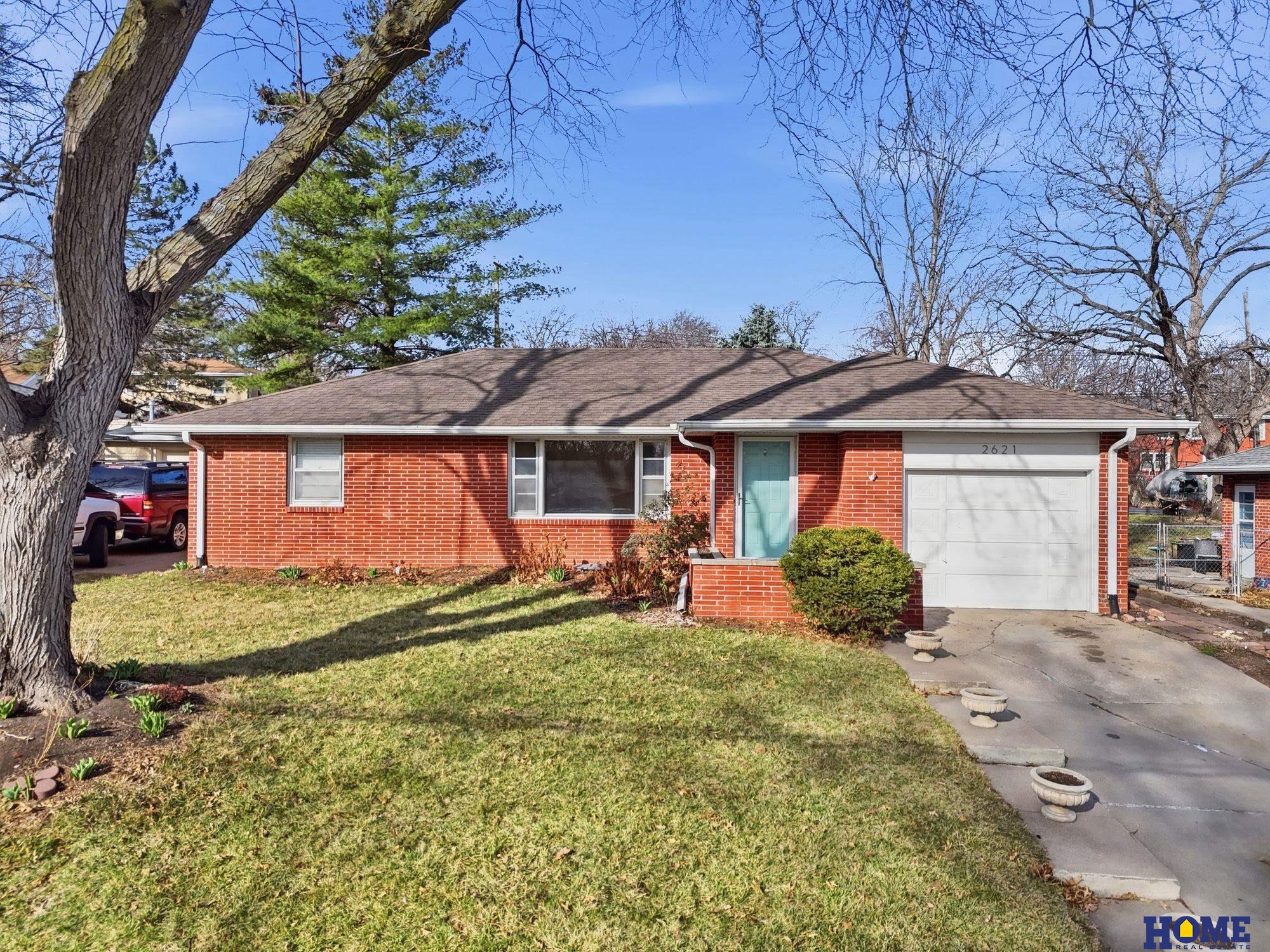 Photo 1 of 52 — 2621 S 40th Street, Lincoln, NE 68506