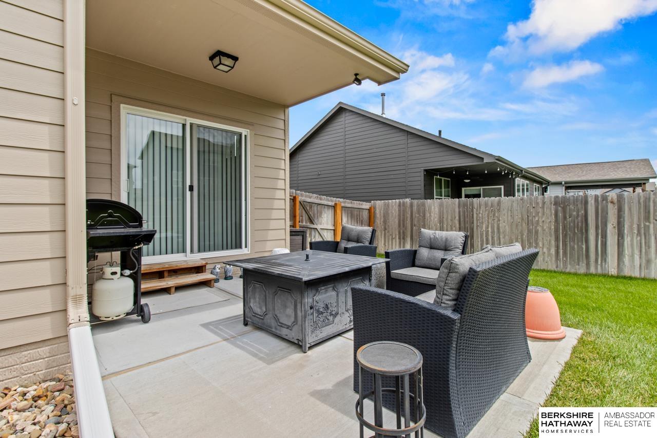 Elkhorn, Nebraska 68022, United States, 4 Bedrooms Bedrooms, ,3 BathroomsBathrooms,Residential,Active,173477