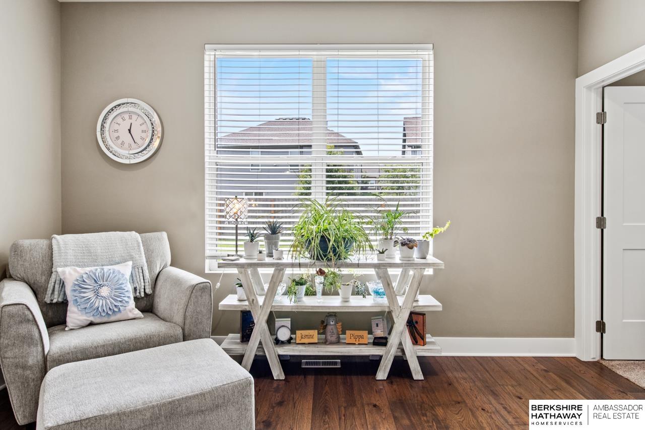 Elkhorn, Nebraska 68022, United States, 4 Bedrooms Bedrooms, ,3 BathroomsBathrooms,Residential,Active,173477