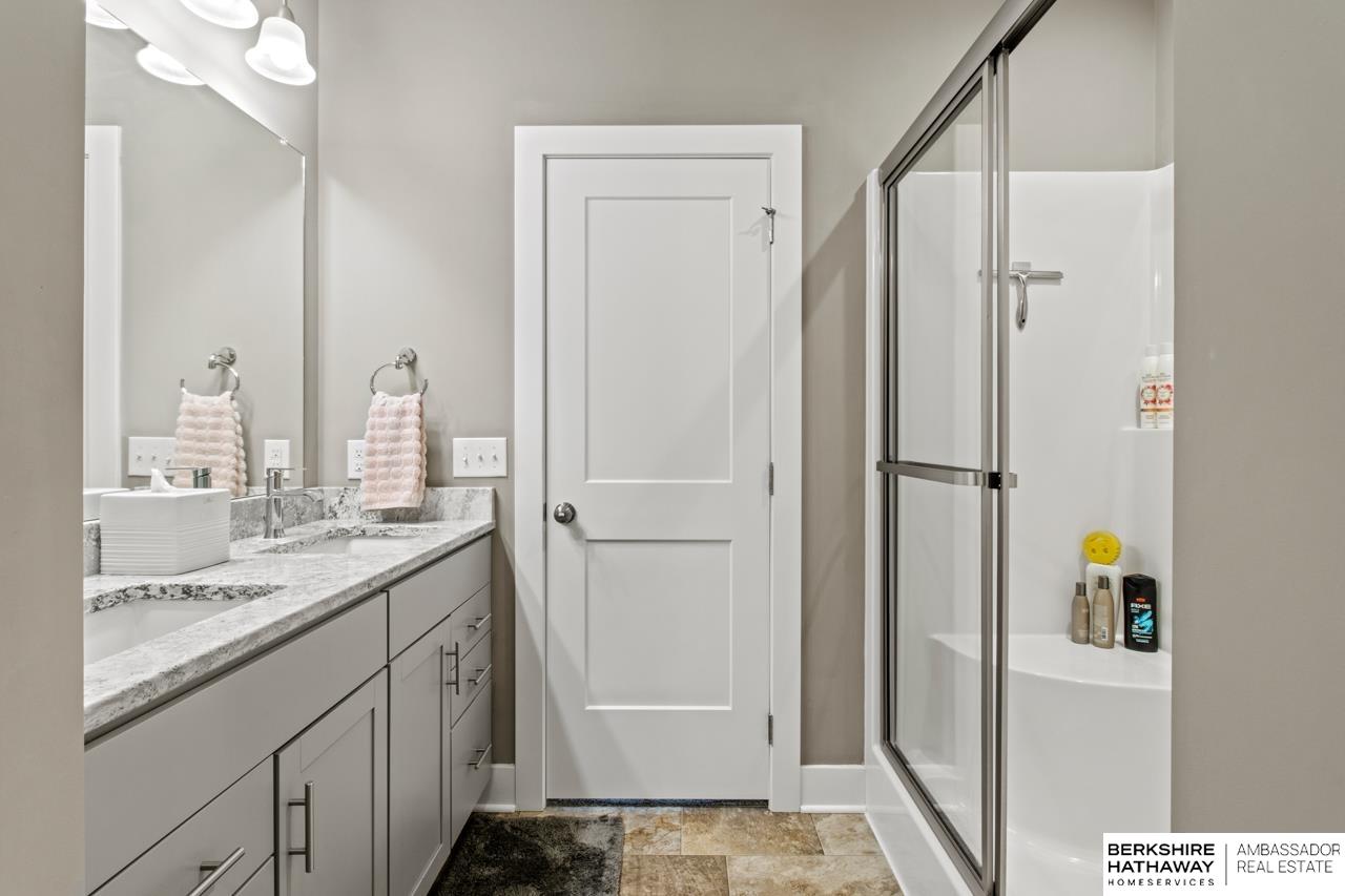 Elkhorn, Nebraska 68022, United States, 4 Bedrooms Bedrooms, ,3 BathroomsBathrooms,Residential,Active,173477