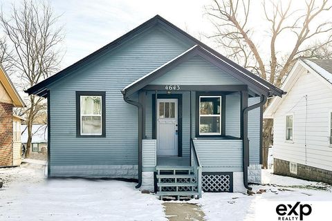 Photo of 4643 Larimore Avenue, Omaha, NE 68104 (MLS # 22534198)