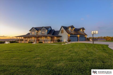 Photo of 13268 Bluebird Court, Springfield, NE 68059 (MLS # 22532028)