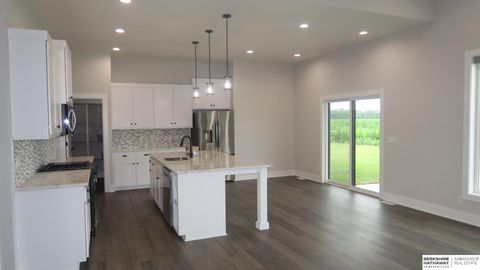 Photo of 1010 Bluejay Circle, Ashland, NE 68003 (MLS # 22528695)
