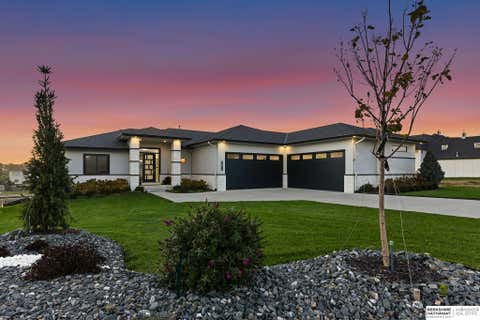 Photo of 12616 N 178th Circle, Bennington, NE 68007 (MLS # 22614649)