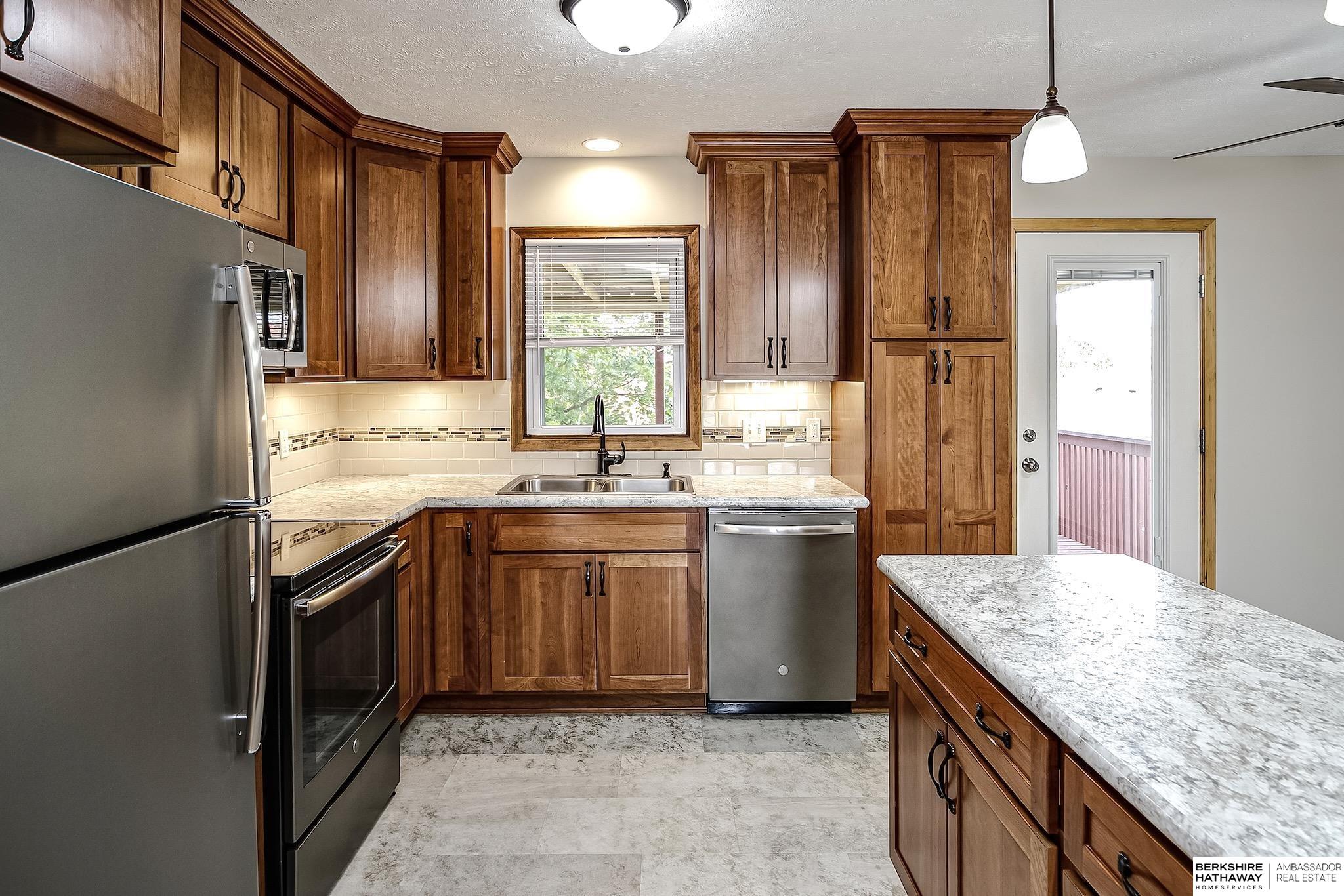 Bellevue, Nebraska 68157, United States, 3 Bedrooms Bedrooms, ,2 BathroomsBathrooms,Residential,Active,240921