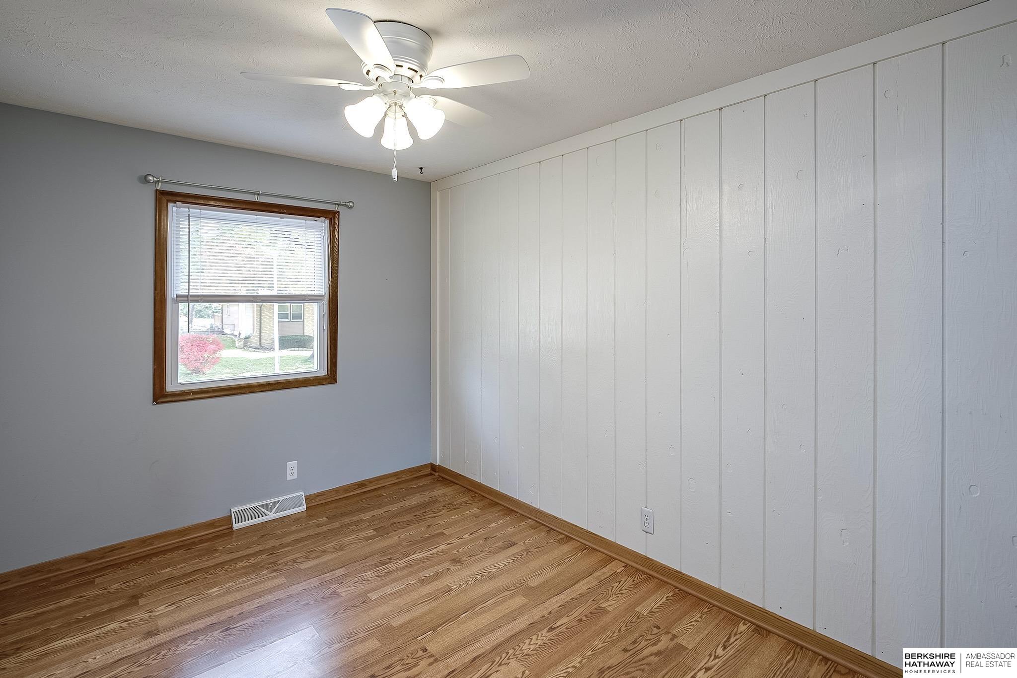 Bellevue, Nebraska 68157, United States, 3 Bedrooms Bedrooms, ,2 BathroomsBathrooms,Residential,Active,240921